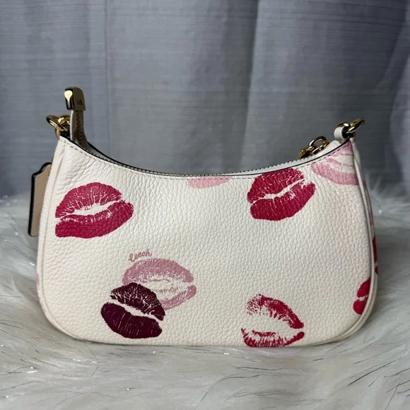 NEW! COACH lips print Teri mini crossbody bag - Picture 6 of 10